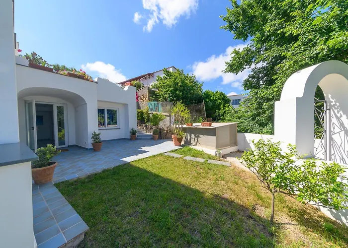 Bed and Breakfast Sorgeto Garden